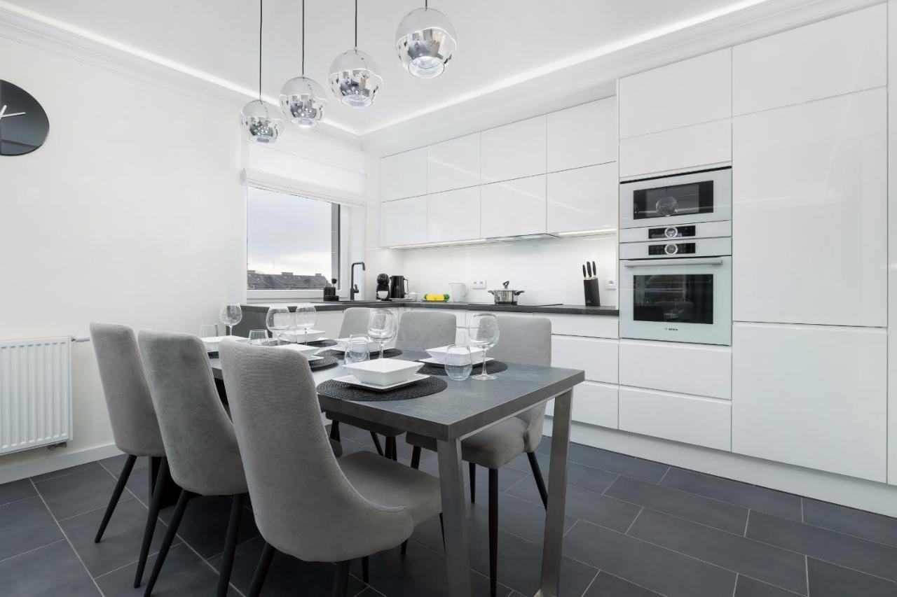 דז'יבנובק Apartamenty Sloneczne Tarasy By Noclegi Renters מראה חיצוני תמונה