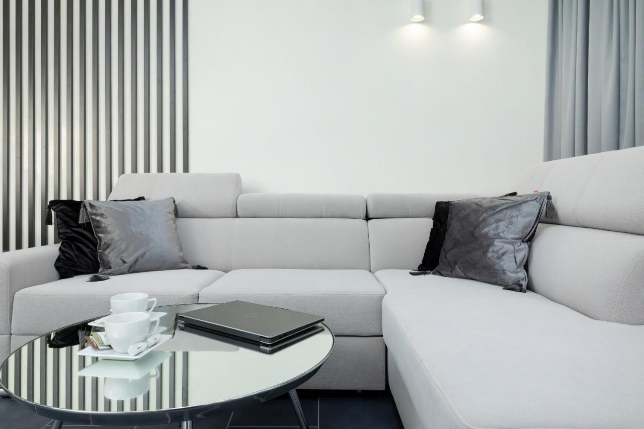 דז'יבנובק Apartamenty Sloneczne Tarasy By Noclegi Renters מראה חיצוני תמונה