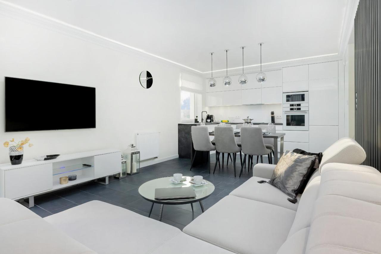 דז'יבנובק Apartamenty Sloneczne Tarasy By Noclegi Renters מראה חיצוני תמונה